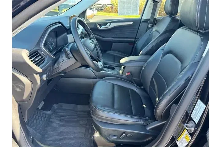 $22829 : Ford Escape 2022 AWD SEL 4dr image 6