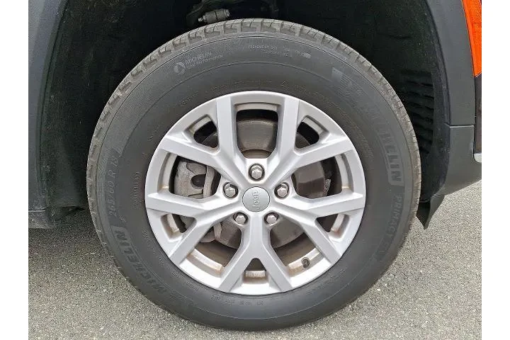 $31362 : Jeep Grand Cherokee L 2022 4 image 5