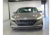 $17997 : Hyundai ELANTRA 2023 SEL 4dr thumbnail
