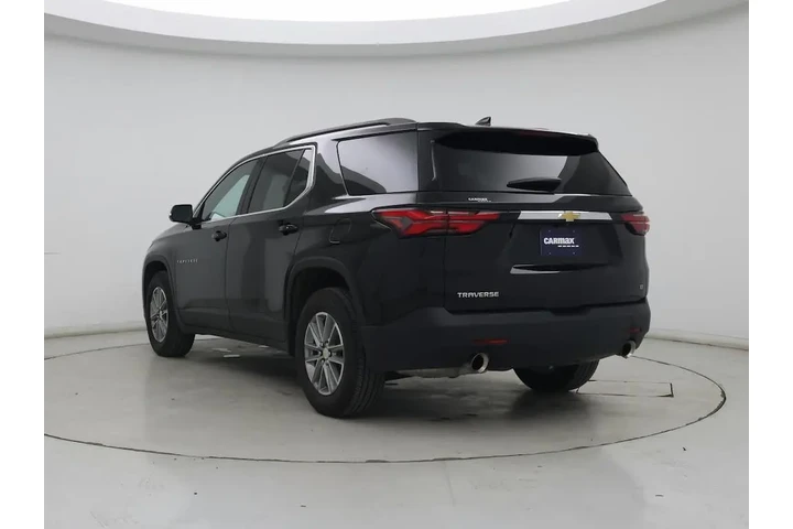 $29998 : Chevrolet Traverse 2023 LT C image 2