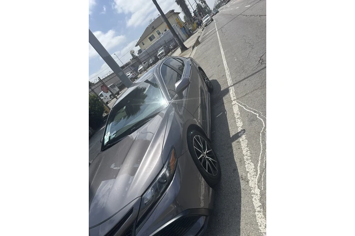 Uber y Lyft taxi image 1