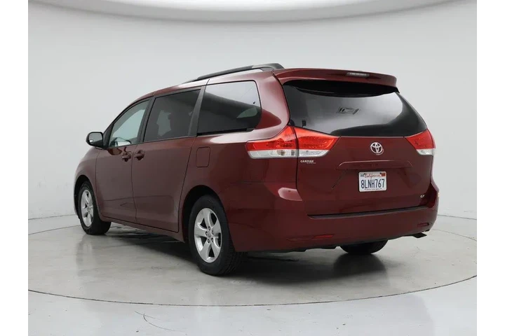 $20998 : Toyota Sienna 2014 LE 7-Pass image 2
