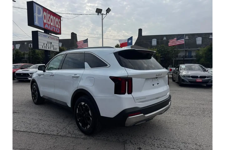 2024 Sorento S 2WD image 4
