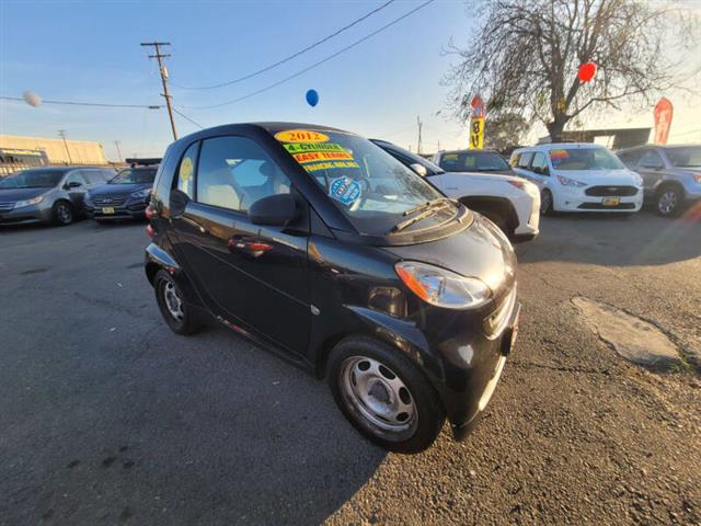 $7599 : 2012 fortwo pure image 1