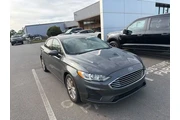 $18992 : Ford Fusion 2020 SE 4dr Seda thumbnail