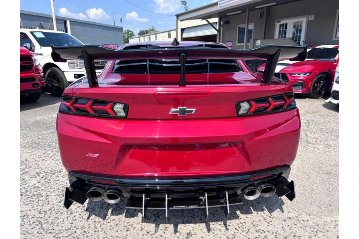 2018 Camaro 1SS Coupe image 4