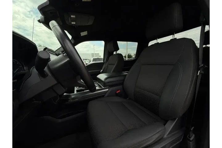 $39989 : Ford F-150 2022 4x4 XL 4dr S image 5