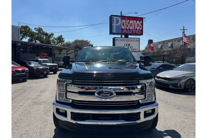 2019 F-250 SD Lariat image 2