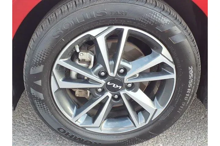 $17999 : Kia Forte 2024 LX 4dr Sedan image 9