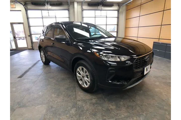 $23887 : Ford Escape 2023 AWD Active image 1