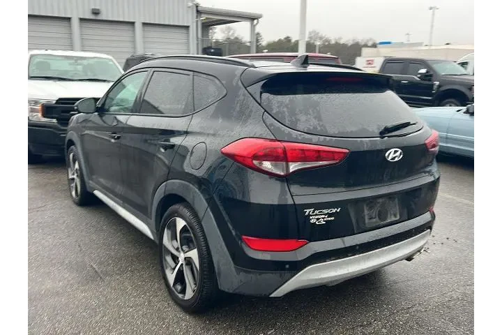 $13950 : Hyundai TUCSON 2018 Value 4d image 10