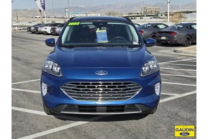$21900 : Ford Escape 2022 AWD Titaniu image 2