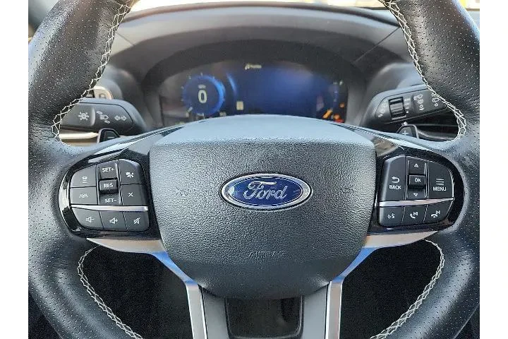 $39990 : Ford Explorer 2022 AWD ST 4d image 10