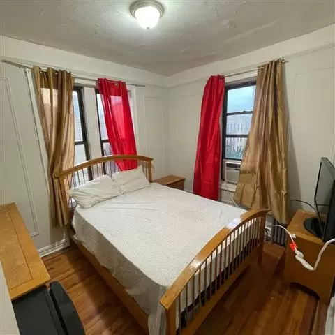 $200 : Rooms for rent Apt NY.1203 image 2