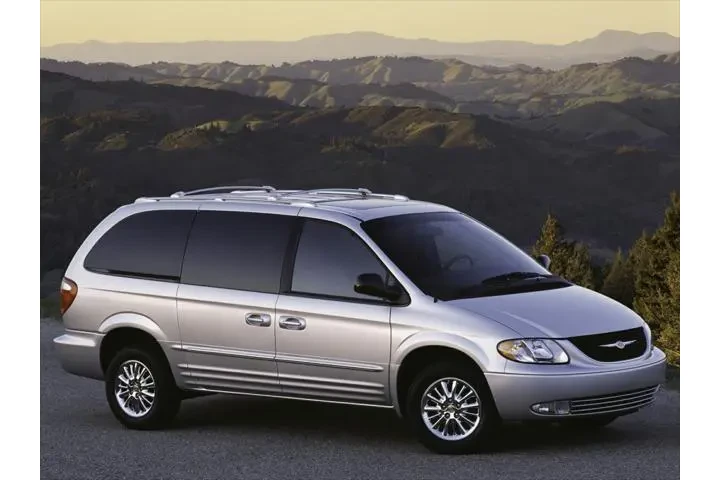 $8999 : Chrysler Town and Country 20 image 1