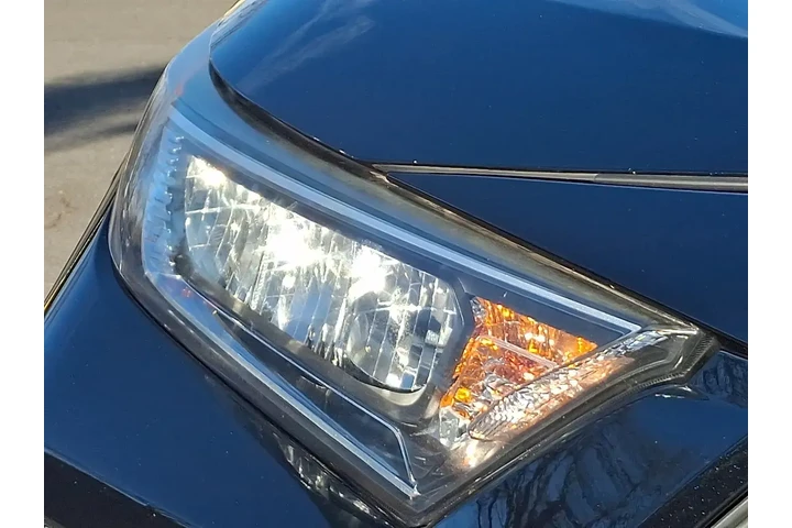 $23995 : Toyota RAV4 2019 AWD Adventu image 10