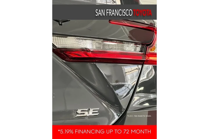$31990 : Gold Certified 2026 Camry SE image 10