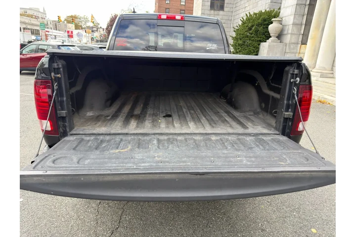 $24995 : 2017 RAM 1500 CREW CAB image 10