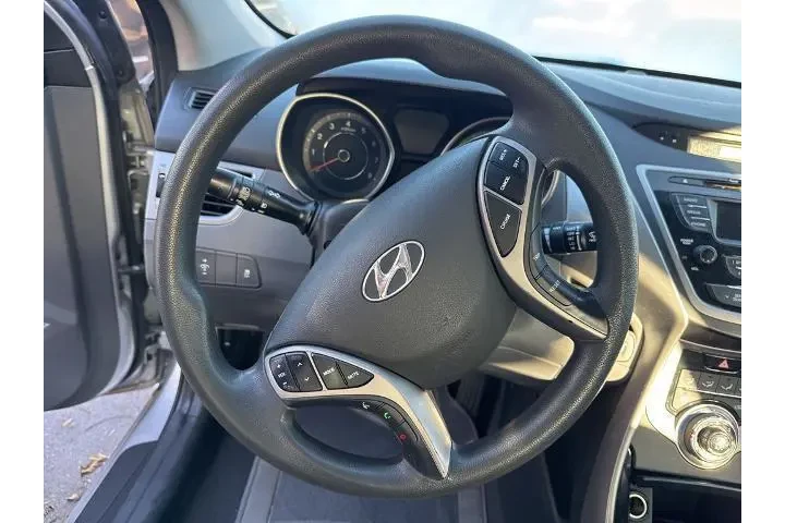 $6368 : Hyundai ELANTRA 2013 GLS 4dr image 8