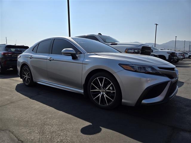 $29691 : Pre-Owned 2024 Camry SE image 1