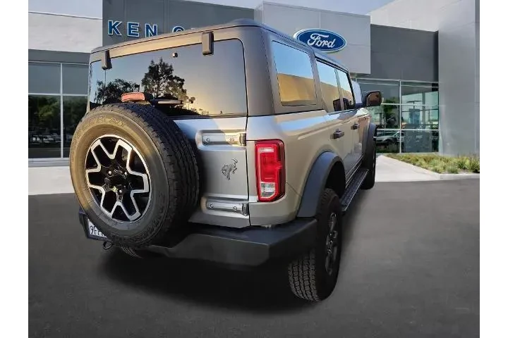 $38828 : Ford Bronco 2023 4x4 Big Ben image 5