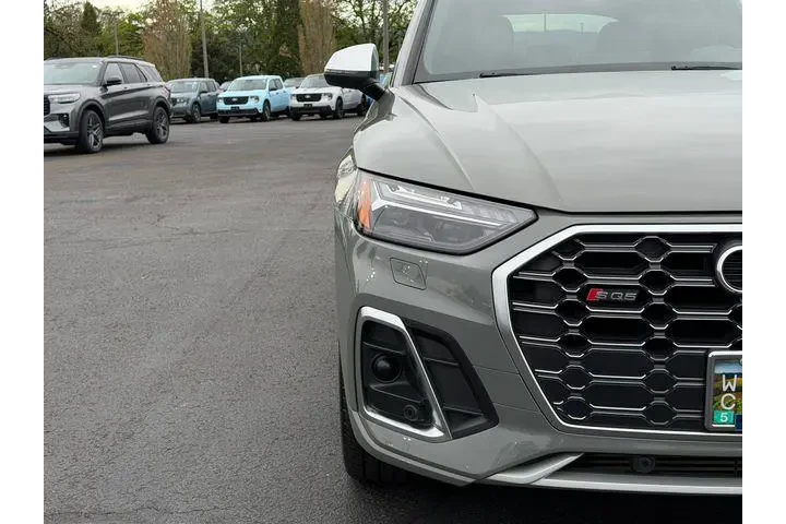 $31977 : Audi SQ5 2021 AWD 3.0T quatt image 9