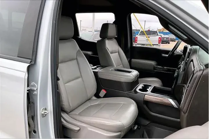 $27834 : Chevrolet Silverado 1500 201 image 9