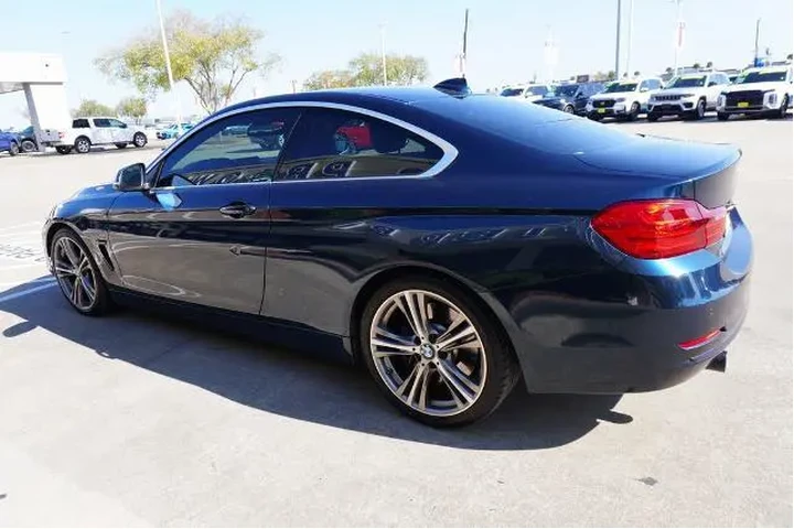 $22988 : BMW 4 Series 2017 440i 2dr C image 4