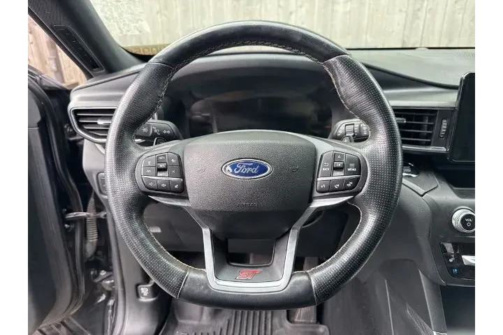 $28775 : Ford Explorer 2020 AWD ST 4d image 8