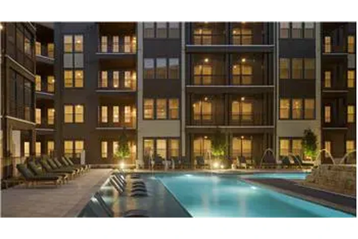 $2251 : Rental property with 1 bedro image 1