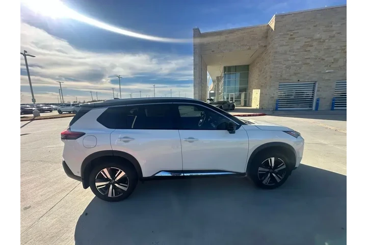 $23983 : Nissan Rogue 2022 Platinum 4 image 6