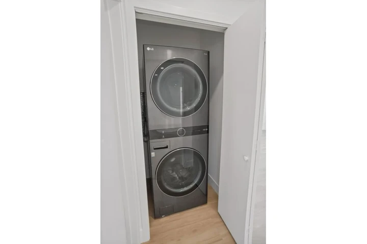 $2500 : 3 Bedroom Home In Los Angeles image 7