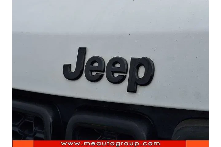 $15435 : Jeep Grand Cherokee 2018 4x4 image 2