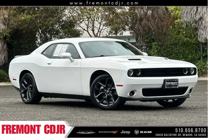 $23487 : Dodge Challenger 2022 SXT 2d image 1