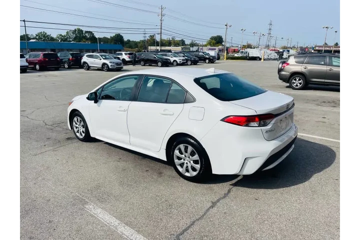 $16999 : 2022 Corolla LE image 5