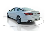 $28505 : Nissan Altima 2024 AWD 2.5 S thumbnail