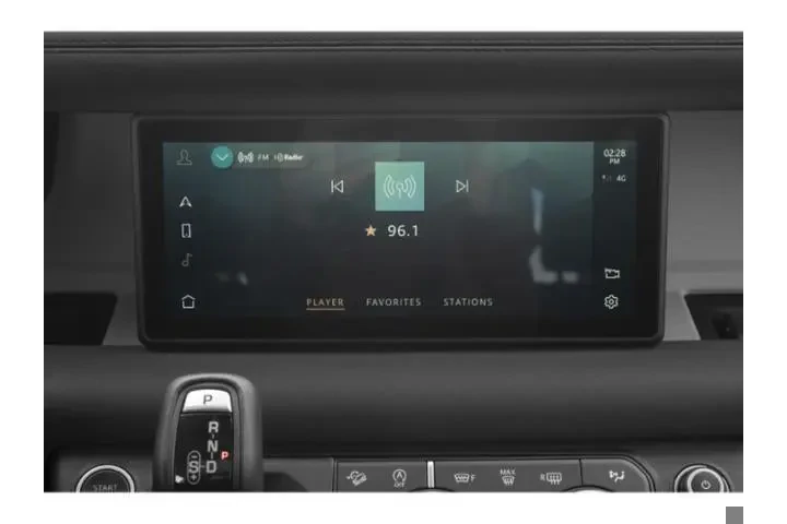 $31667 : Land Rover Defender 2020 AWD image 10