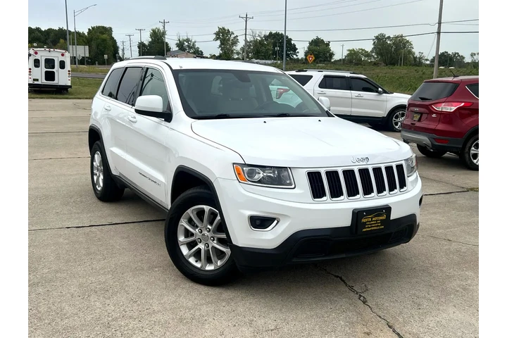 $9999 : 2015 Grand Cherokee Laredo 4WD image 6