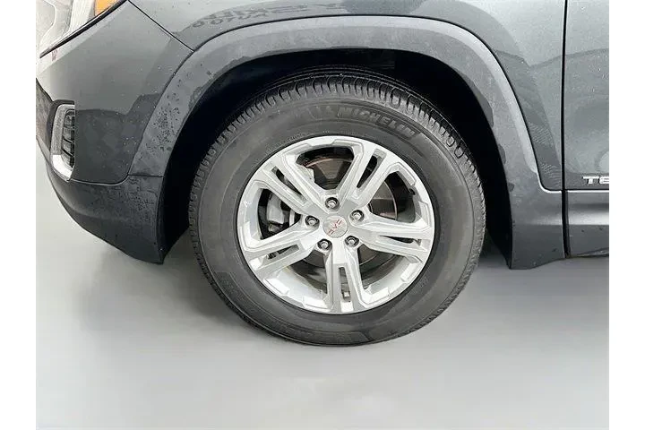 $16975 : GMC Terrain 2019 4x4 SLE 4dr image 10