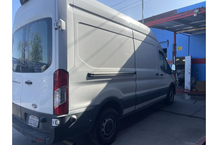 $27000 : Ford transit image 6