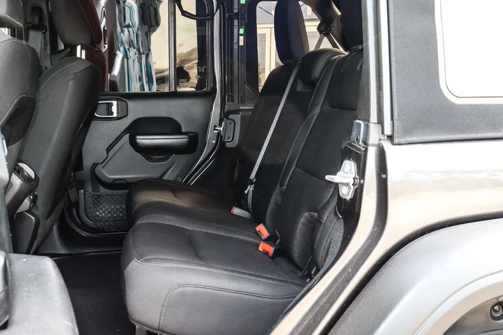 $25587 : 2019 Wrangler Unlimited Sport image 8