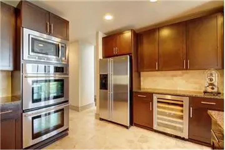 $4433 : Rental property with 2 bedro image 10