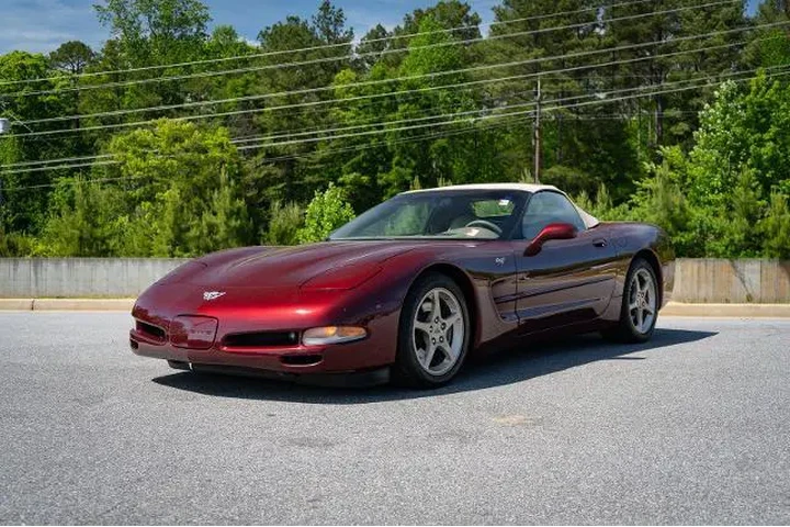 $26844 : Chevrolet Corvette 2003 2dr image 3