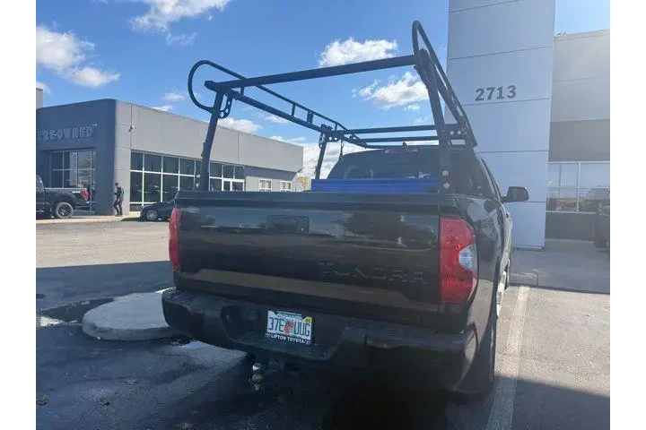 $30163 : Toyota Tundra 2021 4x2 SR5 4 image 7