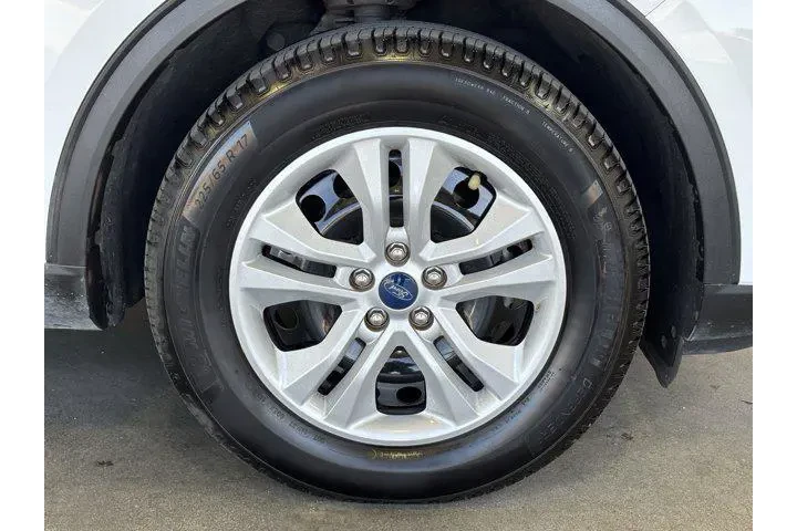 $20991 : Ford Escape 2022 AWD S 4dr S image 5