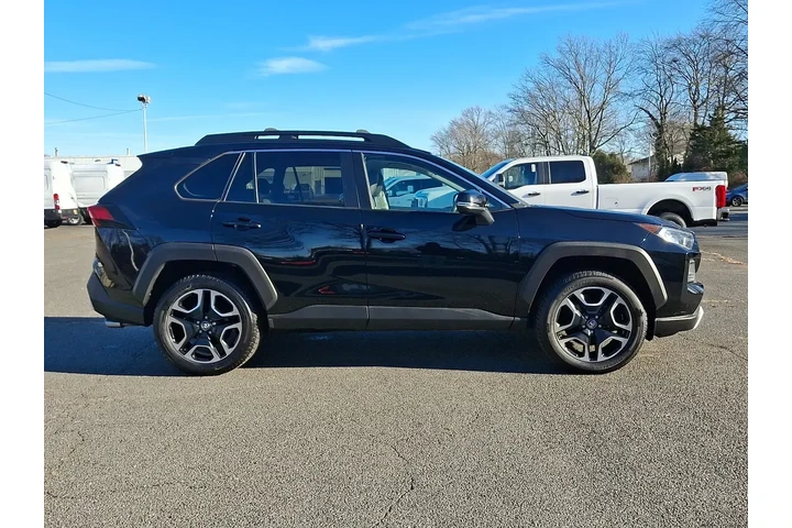 $23995 : Toyota RAV4 2019 AWD Adventu image 8