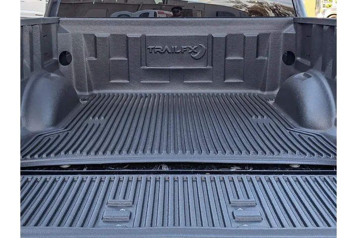 $37187 : Ford F-150 2023 4x4 XLT 4dr image 8