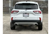 $19990 : Ford Escape 2022 SE 4dr SUV thumbnail