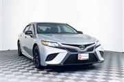 PRE-OWNED 2019 TOYOTA CAMRY SE en Madison WV