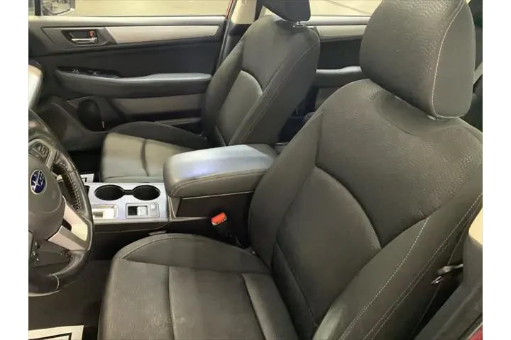 $12989 : Subaru Legacy 2015 AWD 2.5i image 10